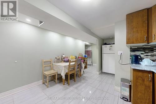 10 Gardentree Street, Toronto E10, ON - Indoor Photo Showing Laundry Room