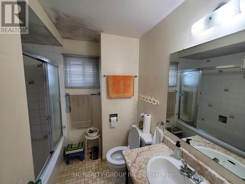 108 Enchanted Hills Crescent, Toronto, ON - Indoor Photo Showing Bathroom