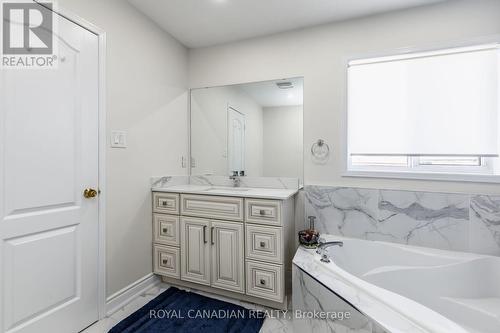 27 Whitehouse Crescent, Brampton, ON - Indoor Photo Showing Bathroom