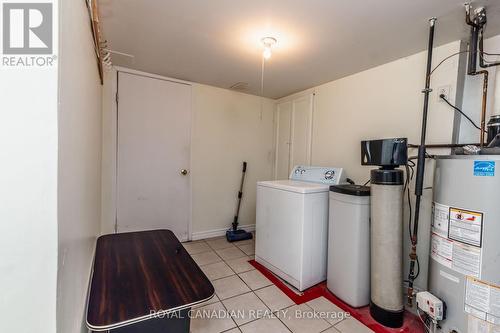 27 Whitehouse Crescent, Brampton, ON - Indoor Photo Showing Laundry Room