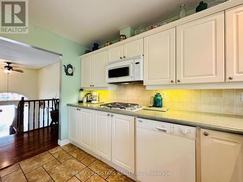 62 Cedartree Lane, Kawartha Lakes (Bobcaygeon), ON - Indoor Photo Showing Kitchen