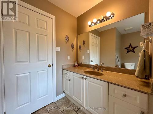 62 Cedartree Lane, Kawartha Lakes (Bobcaygeon), ON - Indoor Photo Showing Bathroom