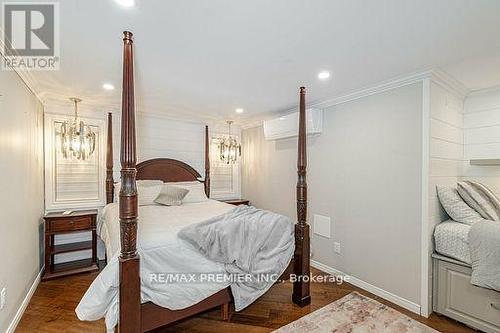 114 Lakeshore Road W, Blue Mountains (Blue Mountain Resort Area), ON - Indoor Photo Showing Bedroom