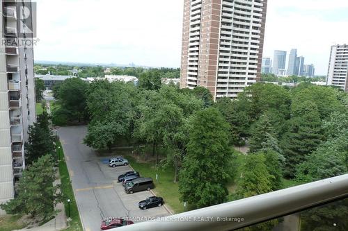 905 - 175 Hilda Avenue, Toronto, ON - Outdoor With Balcony