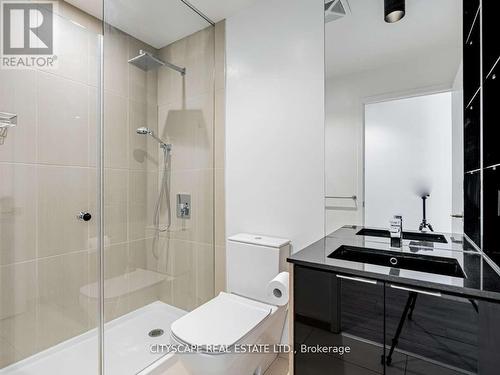 3211 - 70 Temperance Street, Toronto, ON - Indoor Photo Showing Bathroom