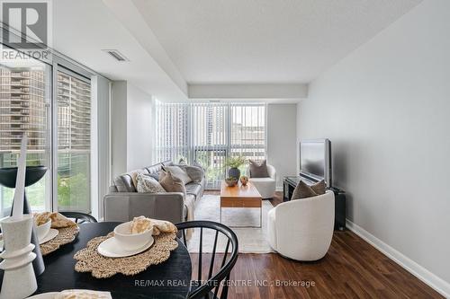 906 - 17 Anndale Drive, Toronto, ON - Indoor