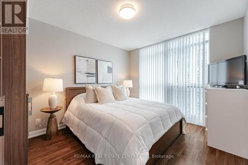 906 - 17 Anndale Drive, Toronto, ON - Indoor Photo Showing Bedroom