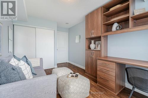 906 - 17 Anndale Drive, Toronto, ON - Indoor Photo Showing Bedroom