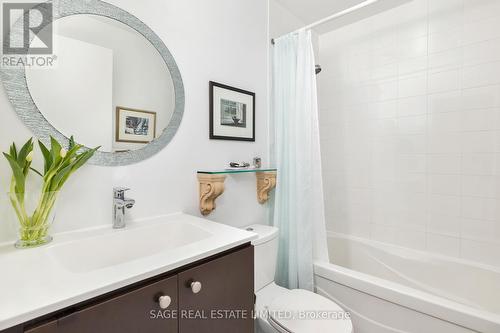 1903 - 25 Cole Street, Toronto C08, ON - Indoor Photo Showing Bathroom