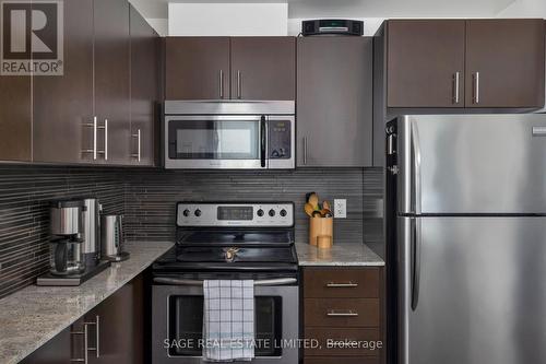 1903 - 25 Cole Street, Toronto C08, ON - Indoor Photo Showing Kitchen With Upgraded Kitchen