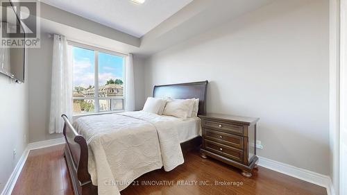 511 - 1 Clairtrell Road, Toronto, ON - Indoor Photo Showing Bedroom