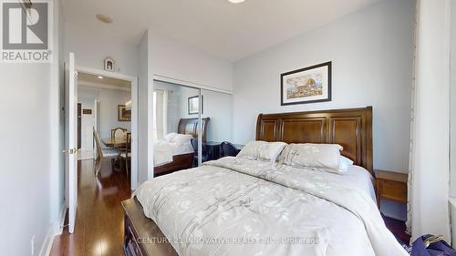 511 - 1 Clairtrell Road, Toronto, ON - Indoor Photo Showing Bedroom