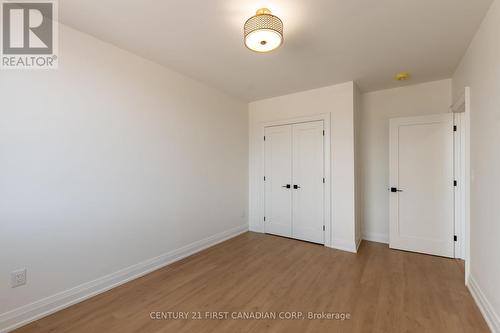 15 - 16 Hincks Street, St. Thomas, ON - Indoor Photo Showing Other Room