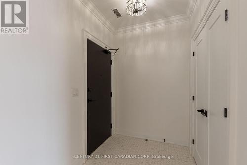 15 - 16 Hincks Street, St. Thomas, ON - Indoor Photo Showing Other Room