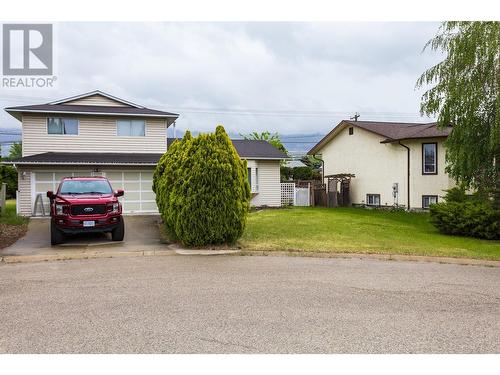 1203 Sanborn Court, Kelowna, BC - Outdoor