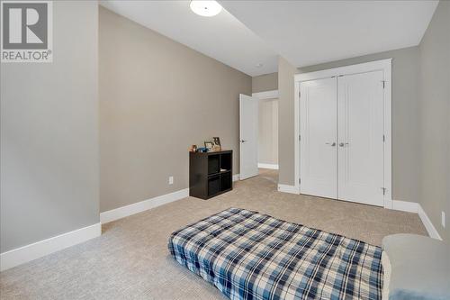 2565 Crown Crest Drive, West Kelowna, BC - Indoor Photo Showing Bedroom