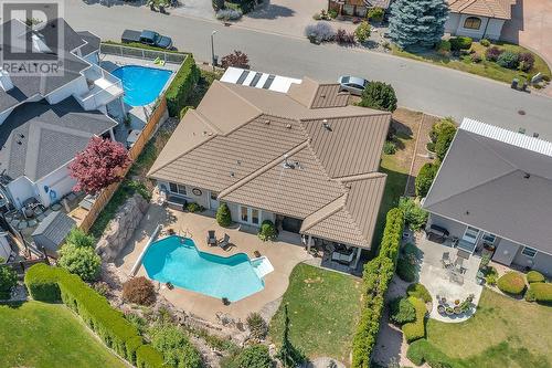 1003 Skeena Drive, Kelowna, BC - Outdoor With In Ground Pool With View