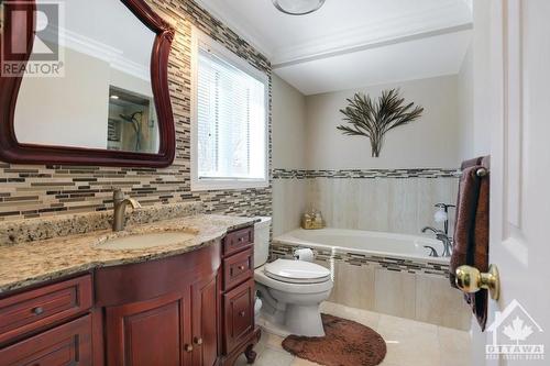1505 Forest Valley Drive, Ottawa, ON - Indoor Photo Showing Bathroom