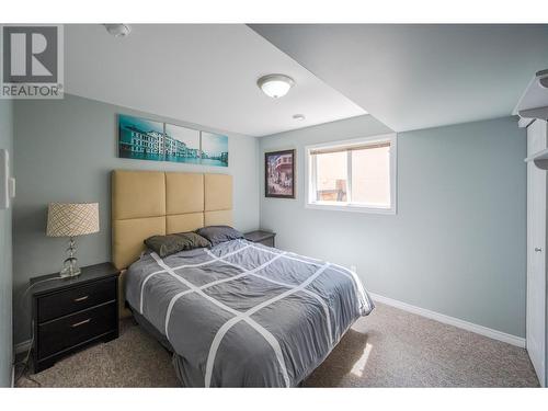 127 Stocks Crescent, Penticton, BC - Indoor Photo Showing Bedroom