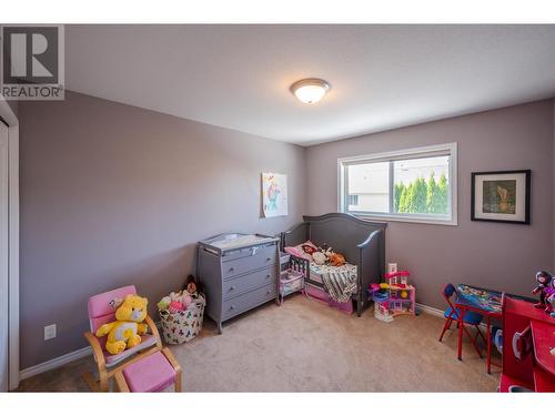 127 Stocks Crescent, Penticton, BC - Indoor Photo Showing Bedroom