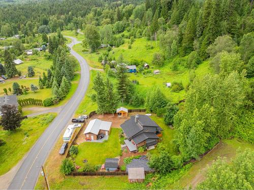 3305 Pass Creek Road, Castlegar, BC - Outdoor With View