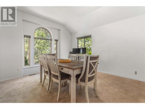 1759 Spruceglen Drive, Kelowna, BC - Indoor Photo Showing Dining Room