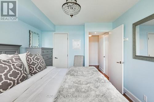 413 - 676 Sheppard Avenue E, Toronto C15, ON - Indoor Photo Showing Bedroom