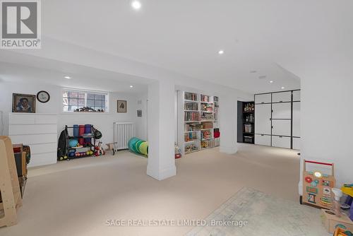 137 Alberta Avenue, Toronto, ON - Indoor Photo Showing Other Room