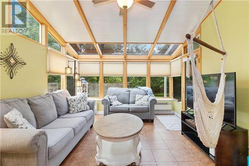 23 Oakhill Court, Moncton, NB - Indoor Photo Showing Living Room