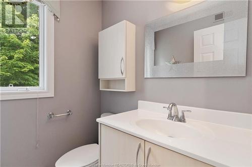 23 Oakhill Crt, Moncton, NB - Indoor Photo Showing Bathroom