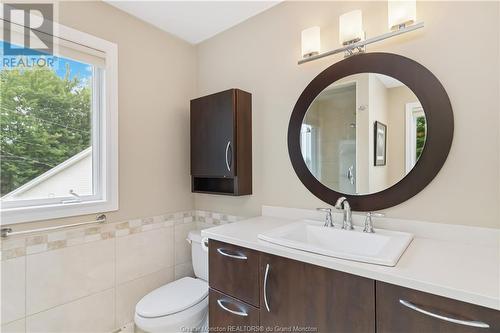 23 Oakhill Crt, Moncton, NB - Indoor Photo Showing Bathroom