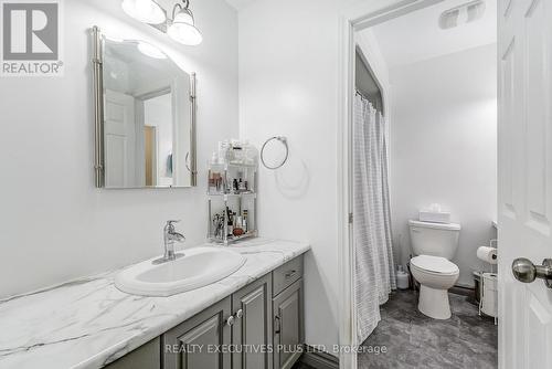 107 Madison Court W, Welland, ON - Indoor Photo Showing Bathroom