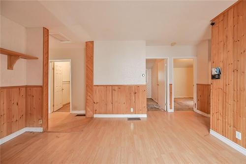 118 Page Street, St. Catharines, ON - Indoor Photo Showing Other Room