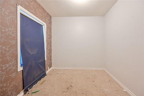 118 Page Street, St. Catharines, ON - Indoor Photo Showing Other Room