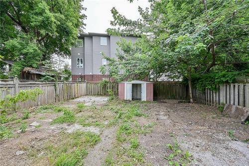 118 Page Street, St. Catharines, ON - Outdoor With Backyard