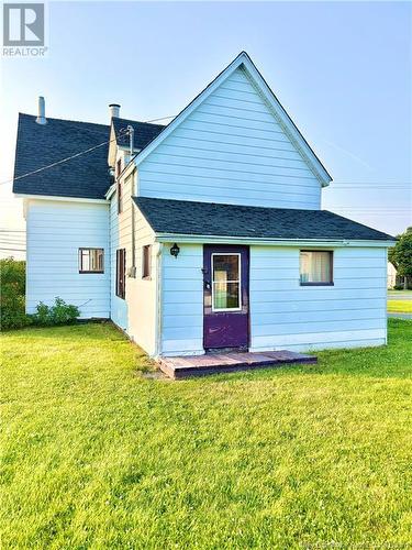 106 St-Pierre E Street, Caraquet, NB - Outdoor