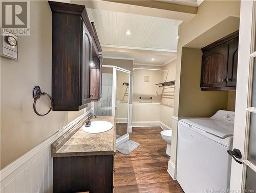 1791 Châtillion Street, Maisonnette, NB - Indoor Photo Showing Laundry Room