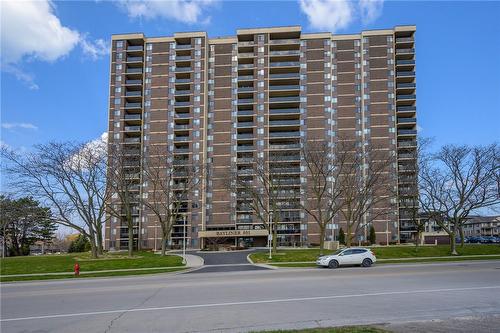 301 Frances Avenue S|Unit #1104, Hamilton, ON - Outdoor With Facade