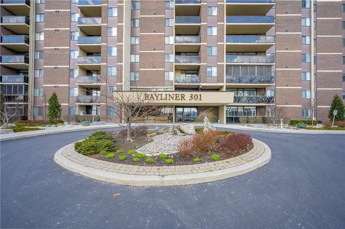 301 Frances Avenue S|Unit #1104, Hamilton, ON - Outdoor With Facade