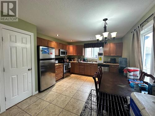 336 98 Avenue, Dawson Creek, BC - Indoor