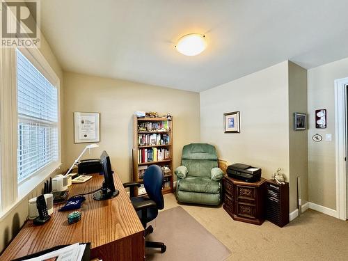 4143 Bluebird Road, Canim Lake, BC - Indoor Photo Showing Office