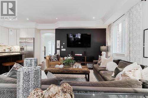 71A Natal Avenue, Toronto, ON - Indoor Photo Showing Living Room