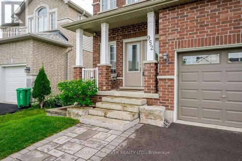 952 Avery Avenue, Peterborough, ON - Outdoor With Facade