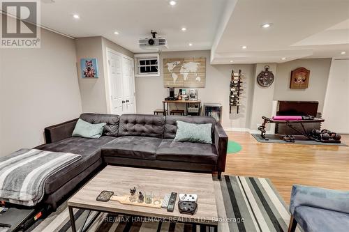 12 - 770 Othello Court, Mississauga, ON - Indoor Photo Showing Living Room