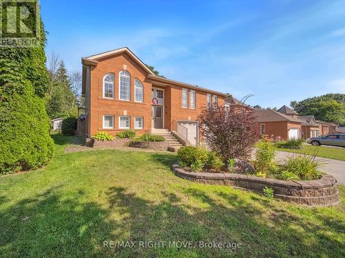 20 Frontier Avenue, Orillia, ON - Outdoor