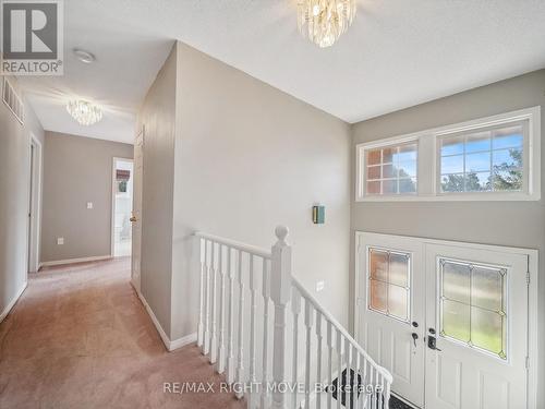 20 Frontier Avenue, Orillia, ON - Indoor Photo Showing Other Room