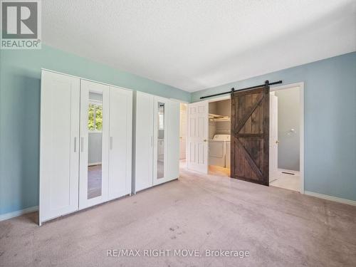 20 Frontier Avenue, Orillia, ON - Indoor Photo Showing Other Room