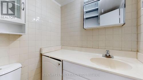 2108 - 330 Dixon Road, Toronto, ON - Indoor Photo Showing Bathroom