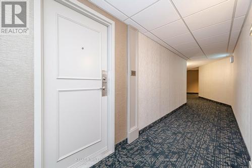 914 - 1333 Bloor Street, Mississauga, ON - Indoor Photo Showing Other Room