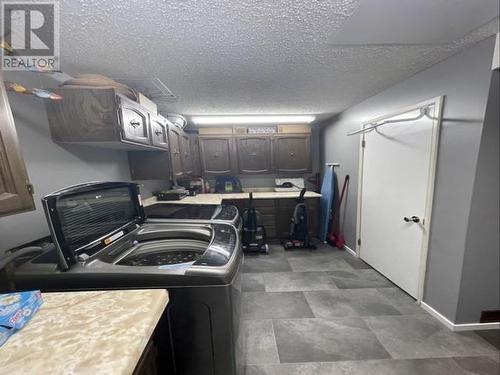 7 Williston Crescent, Mackenzie, BC - Indoor Photo Showing Laundry Room